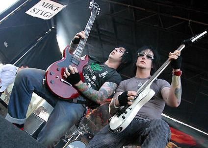 37074_235365[1].jpg